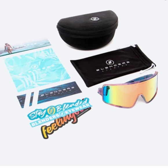Blenders Eclipse Cloud Racer Sunglasses - Picture 2 of 13